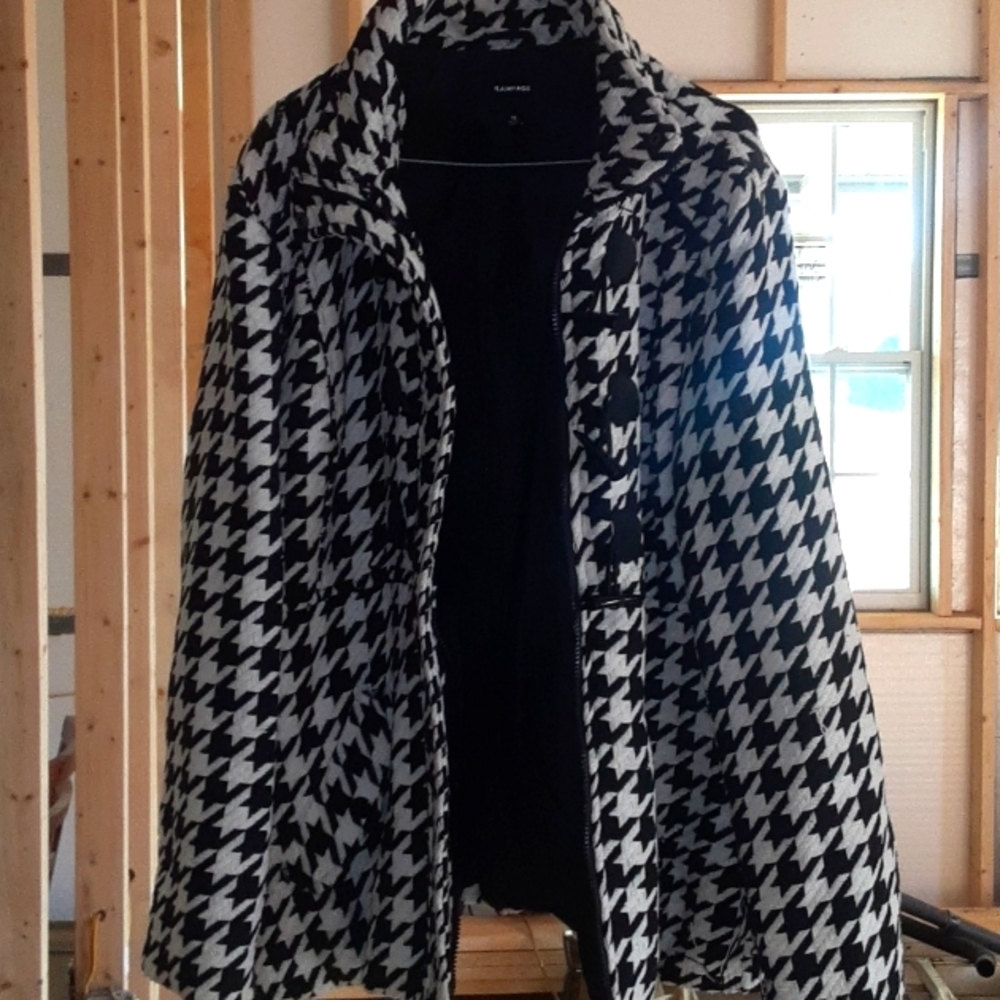 Jacket - Picture 6 of 6